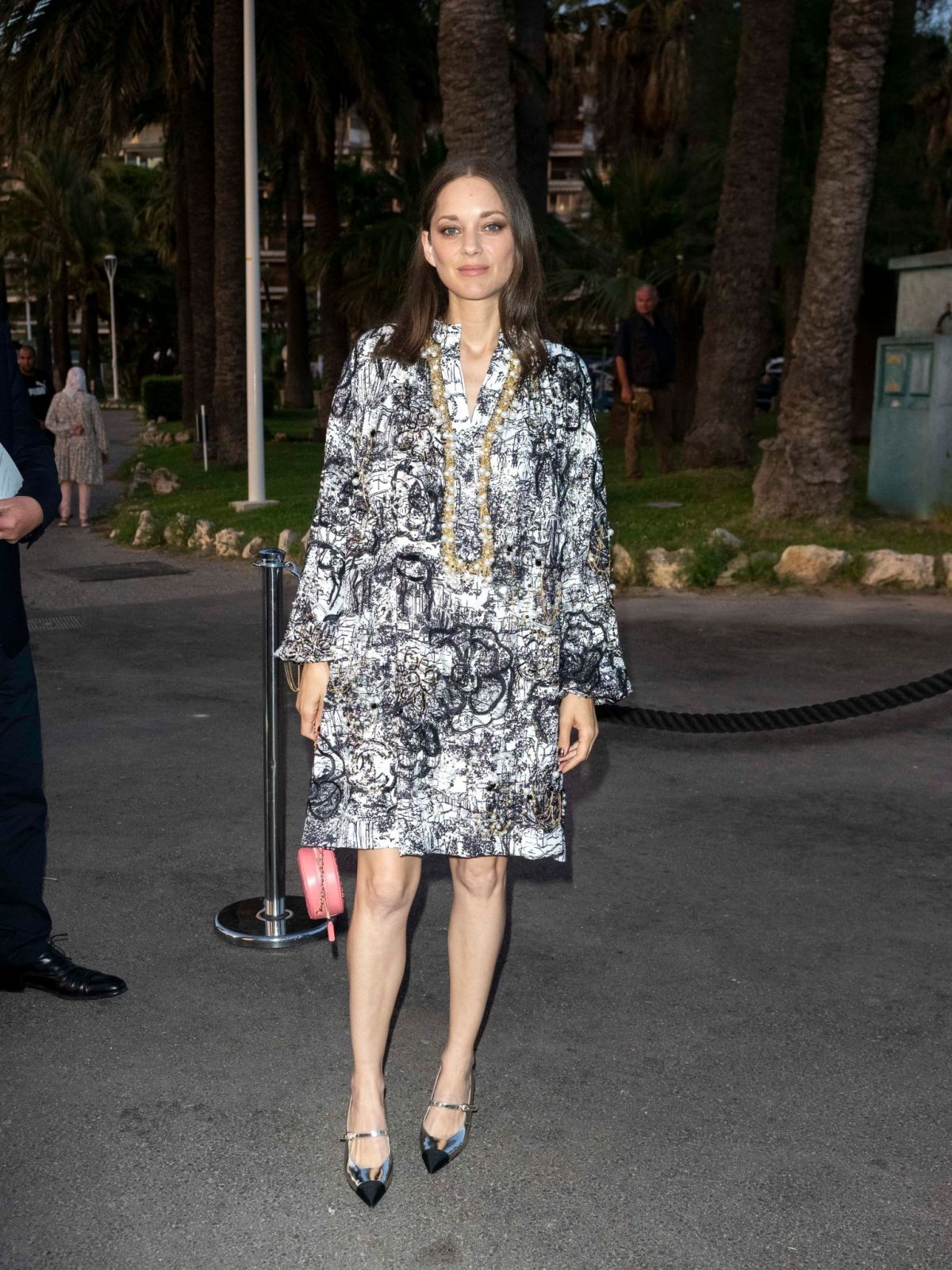 Celebrities wearing CHANEL at the 74th Cannes Film Festival - 3oud