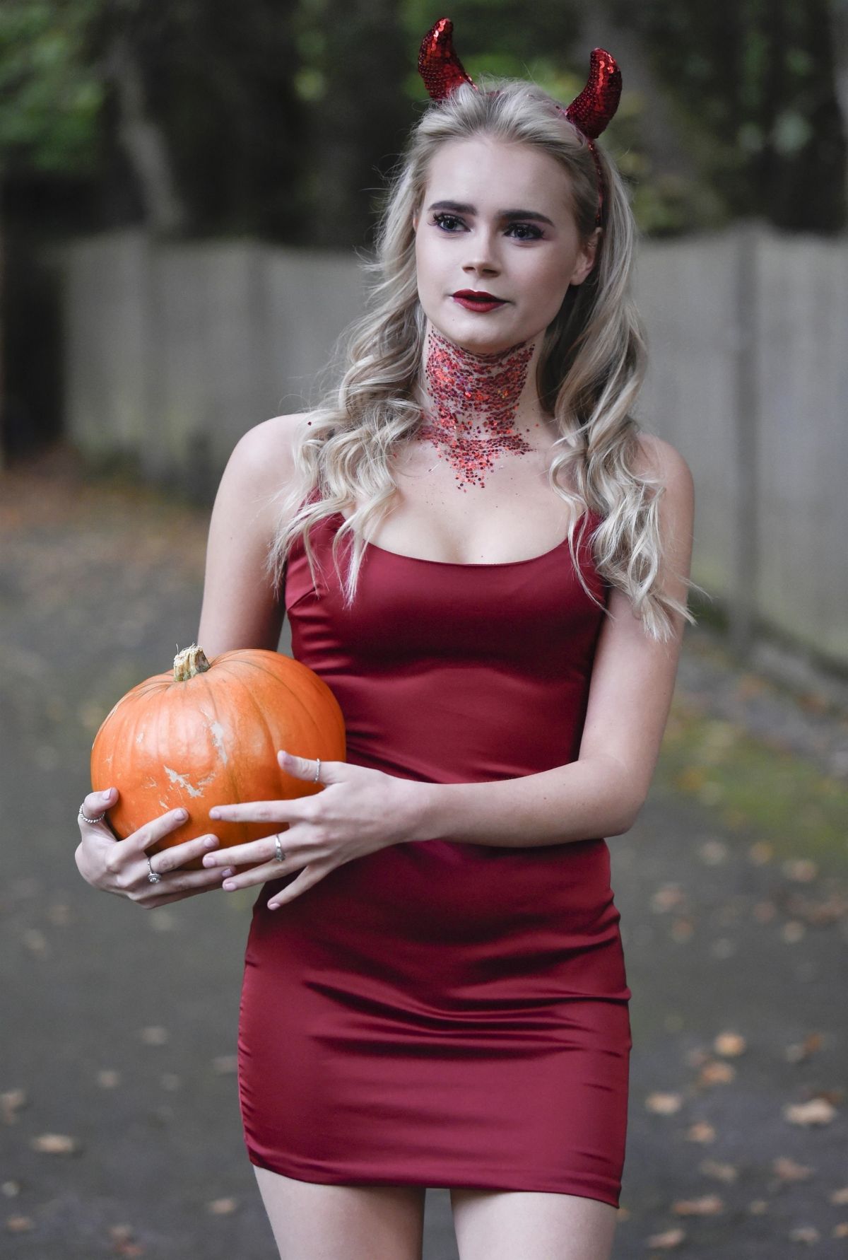 Lilly Sue Mcfadden Heading To A Halloween Party In Alderley Edge 10 28 2021 4 