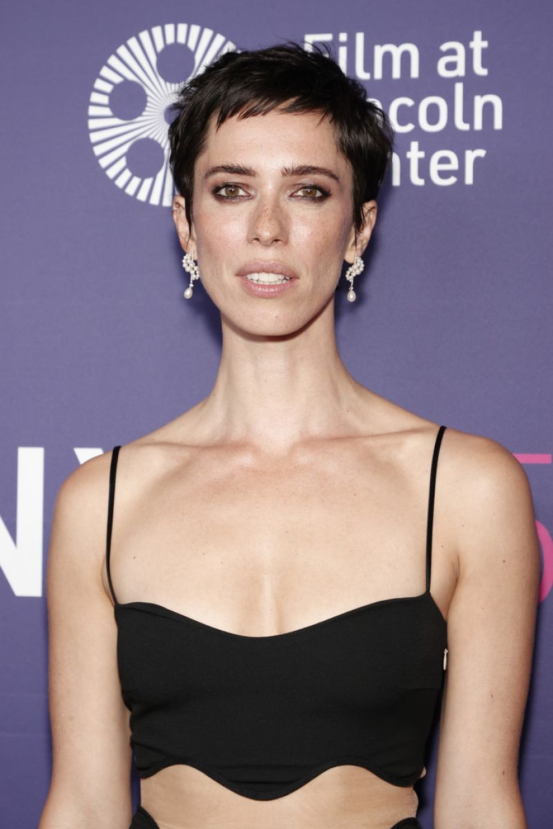 Rebecca Hall At Passing Premiere At 59th New York Film Festival 10032021 Hawtcelebs 