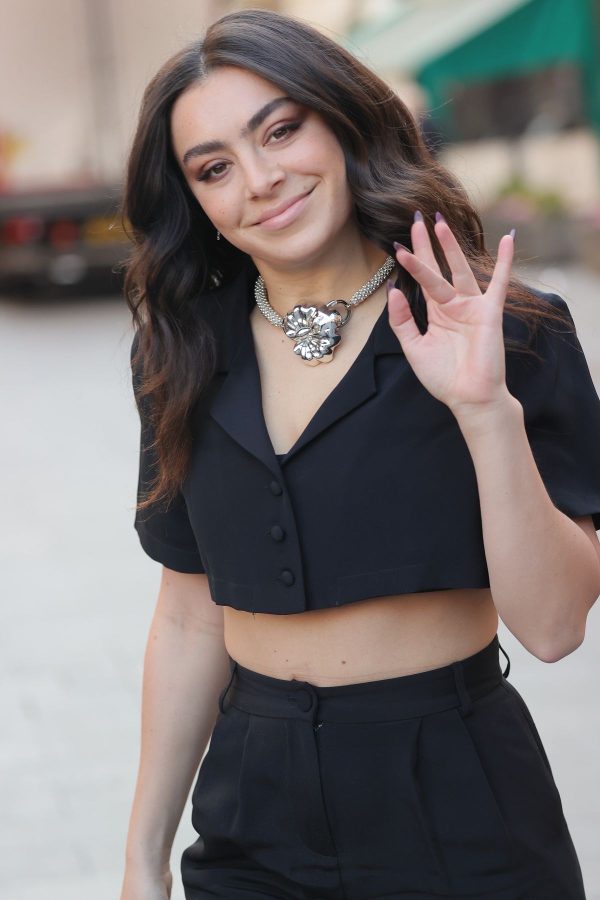 charli-xcx-arrives-at-global-offices-in-