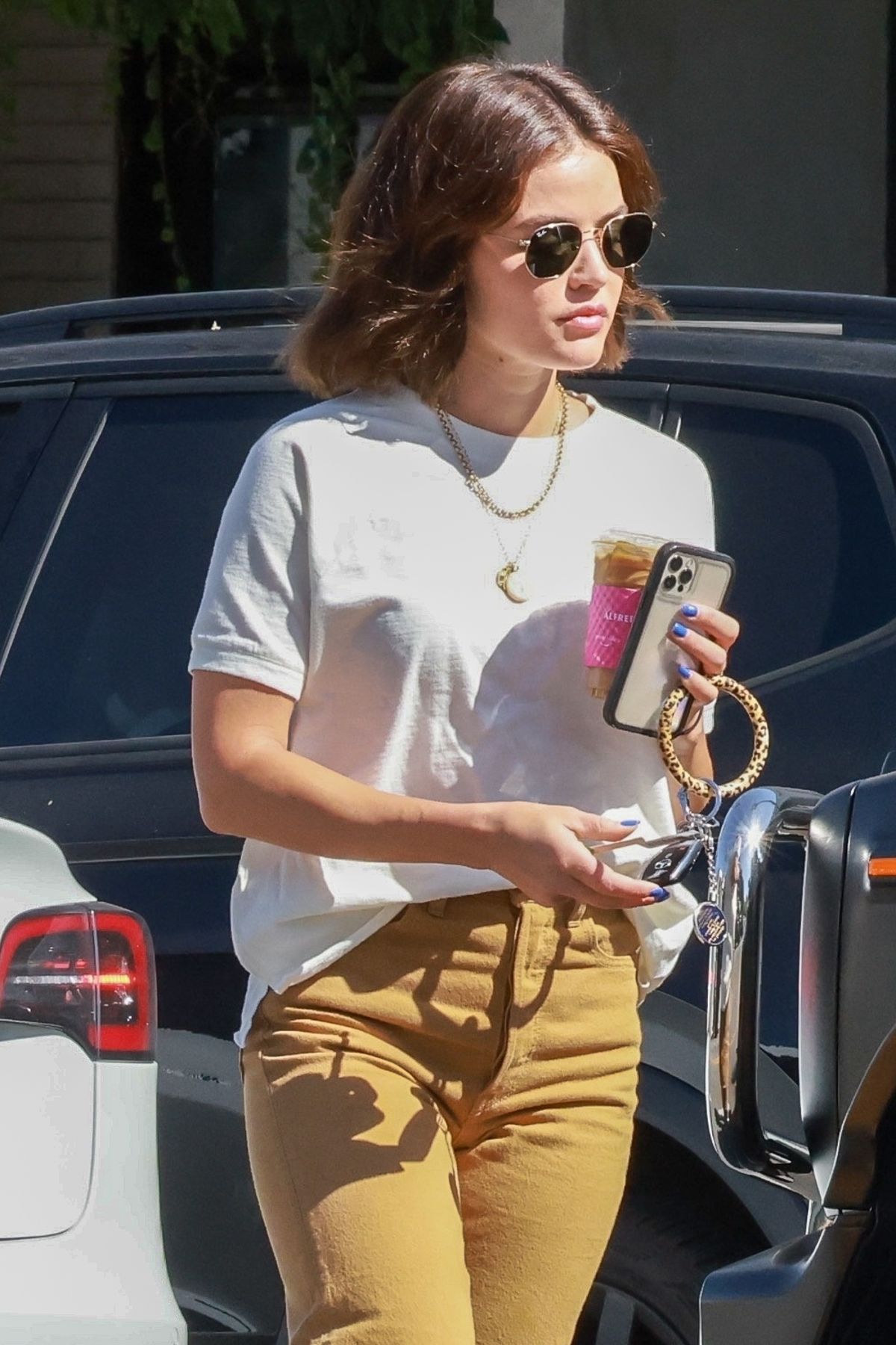LUCY HALE Out for Iced Coffee in Studio City 05/06/2022 – HawtCelebs