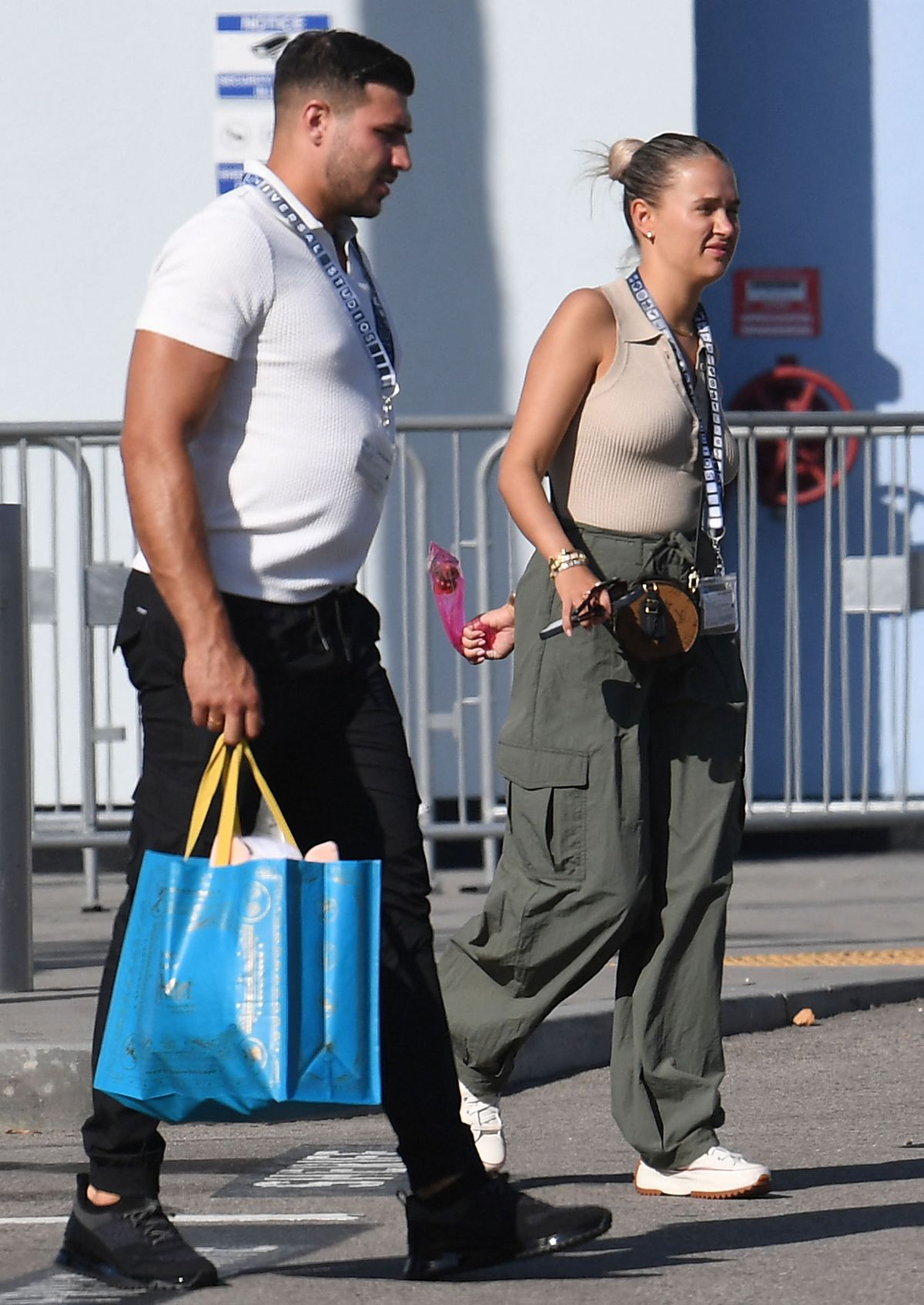 MOLLY MAE HAGUE and Tommy Fury at Heathrow Airport in Los Angeles  05/12/2022 – HawtCelebs