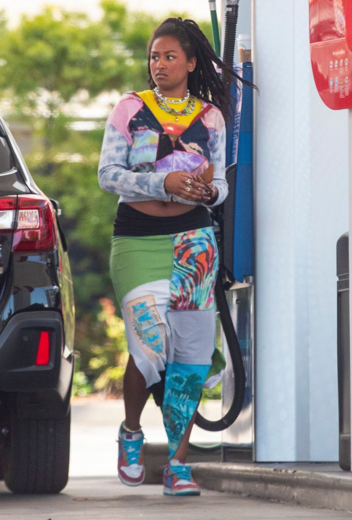 SASHA OBAMA at a Gas Station in Los Angeles 06/13/2022 – HawtCelebs