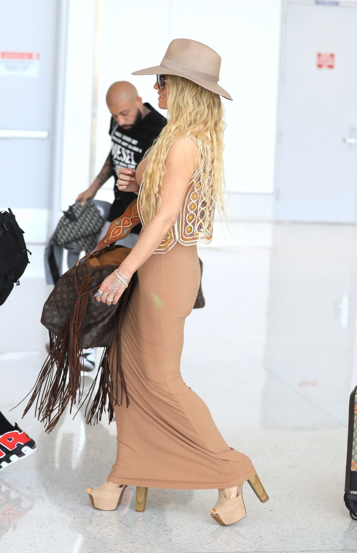 Jessica Simpson LAX Airport in Los Angeles January 4, 2007 – Star