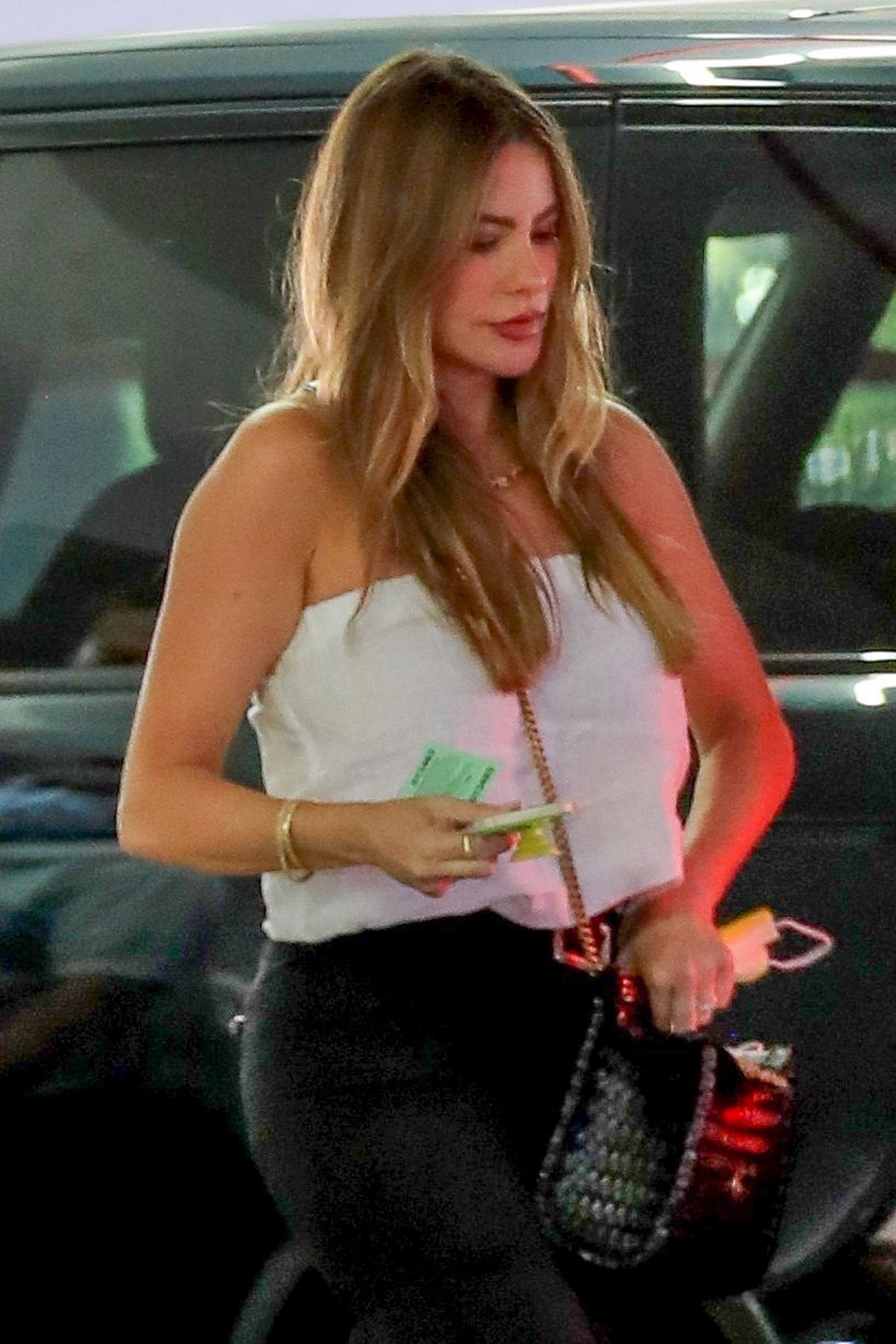 SOFIA VERGARA Out Shopping in Beverly Hills 08/08/2022 – HawtCelebs