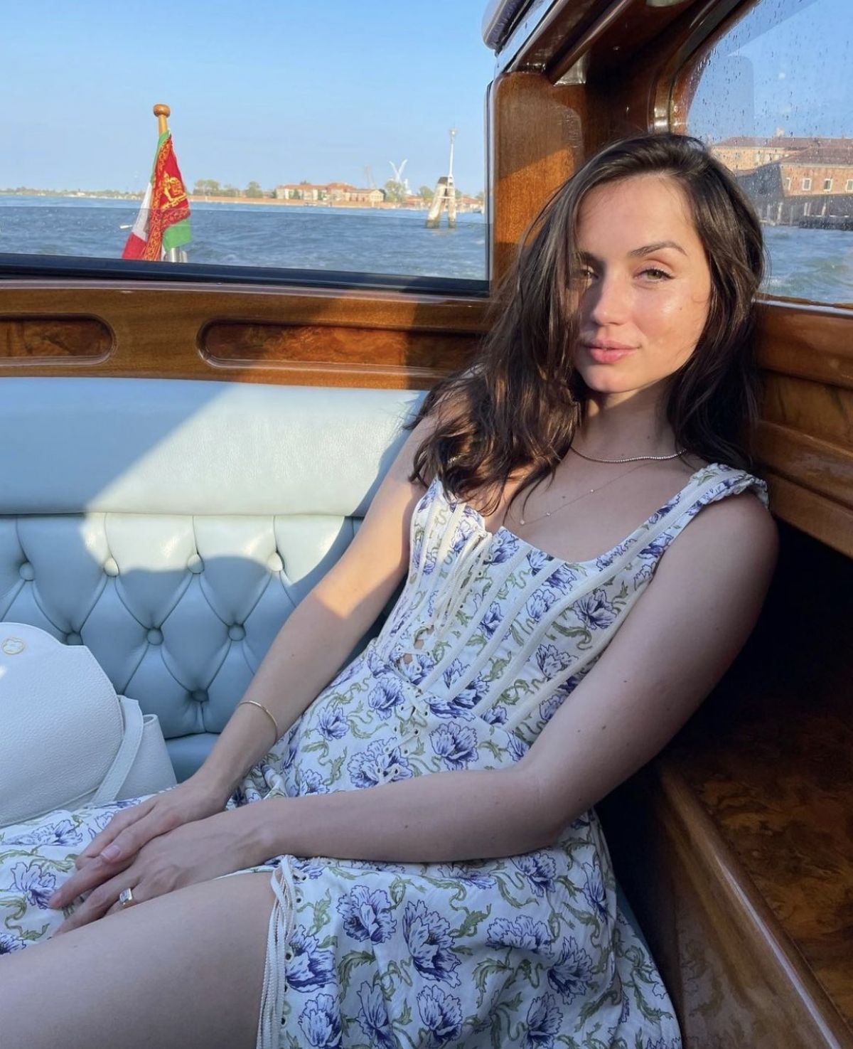 Ana De Armas At A Photoshoot In Venice September 2022 Hawtcelebs 3719