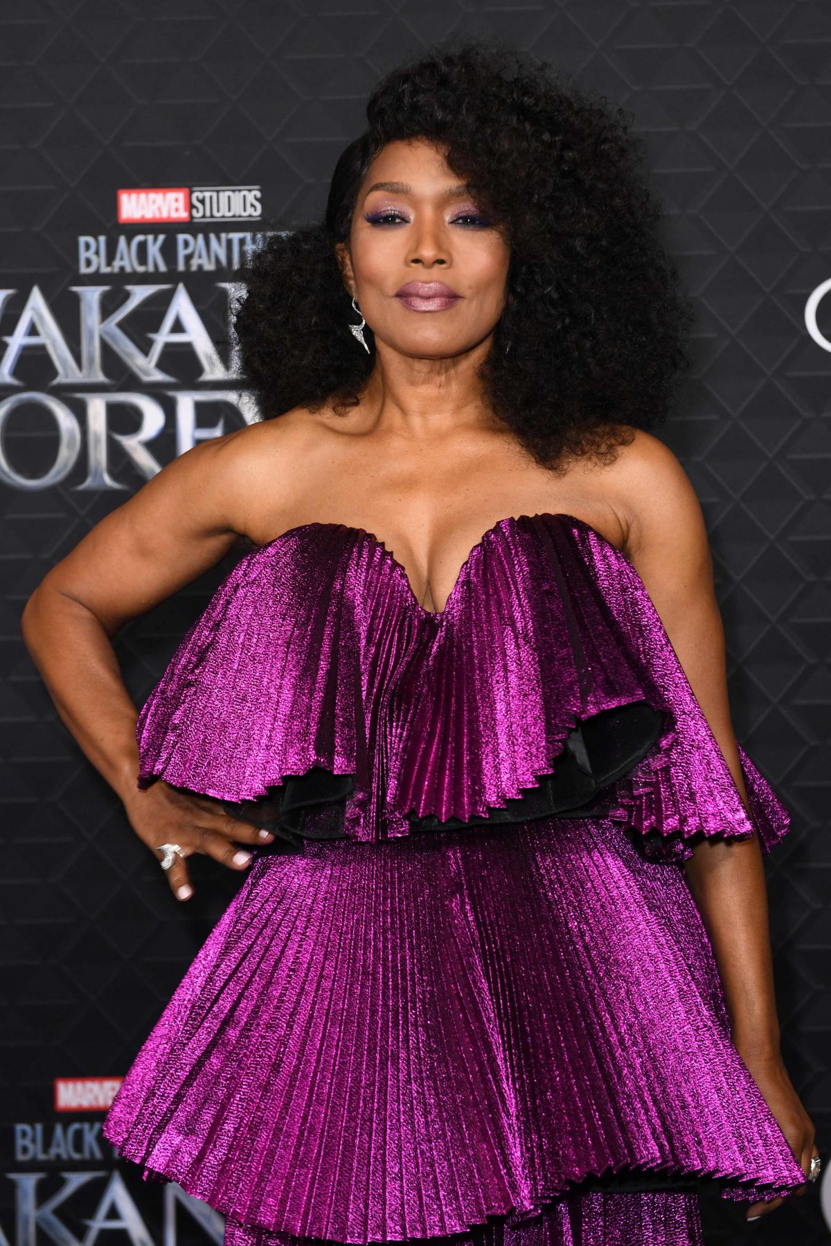 Angela Bassett At Black Panther Wakanda Forever Premiere In Los Angeles 10262022 Hawtcelebs