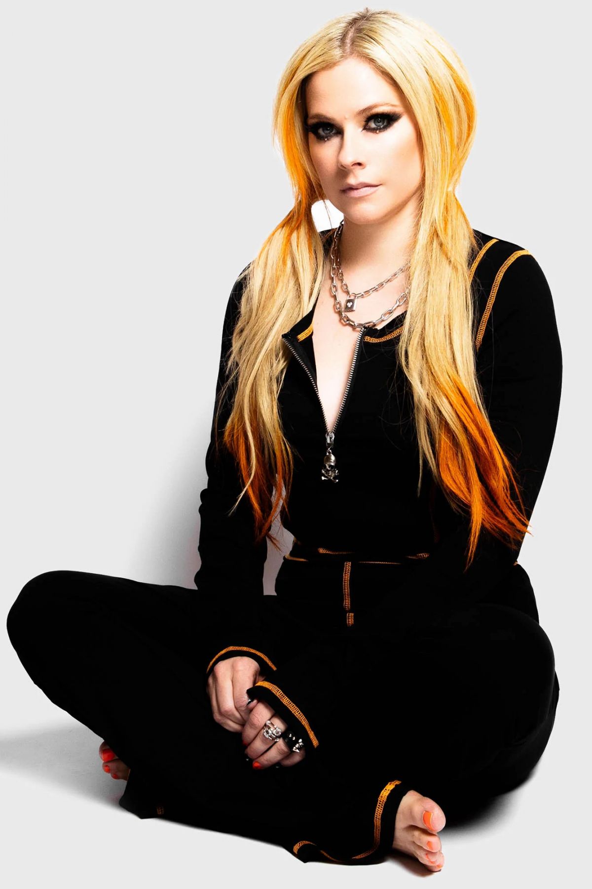 AVRIL LAVIGNE x Killstar, Octobeer 2022 – HawtCelebs