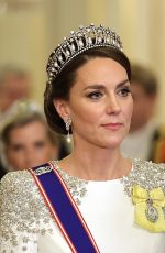 KATE MIDDLETON at State Banquet at Buckingham Palace in London 11/22/2022