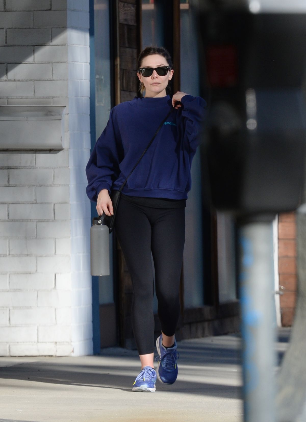 ELIZABETH OLSEN Leaves a Gym in Los Angeles 01/27/2023 – HawtCelebs