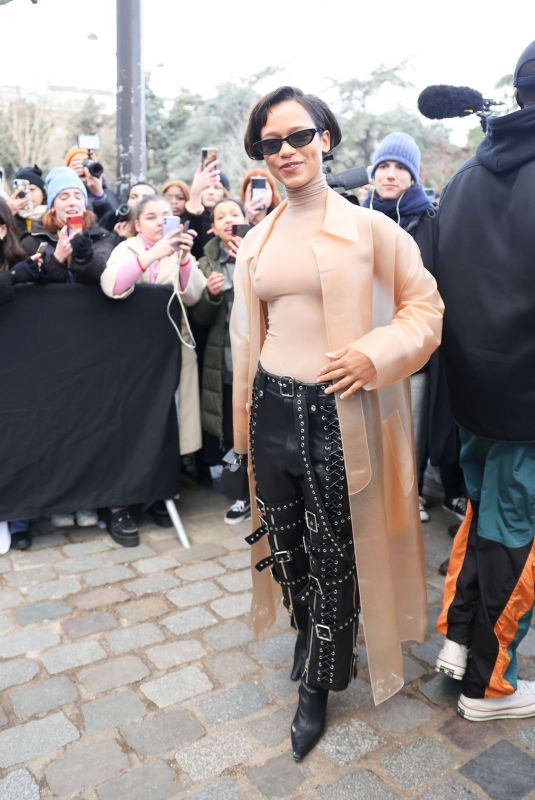 TAYLOR RUSSELL Arrives at Loewe Menswear Fall-winter 2023-2024 Show in Paris 01/21/2023 â HawtCelebs