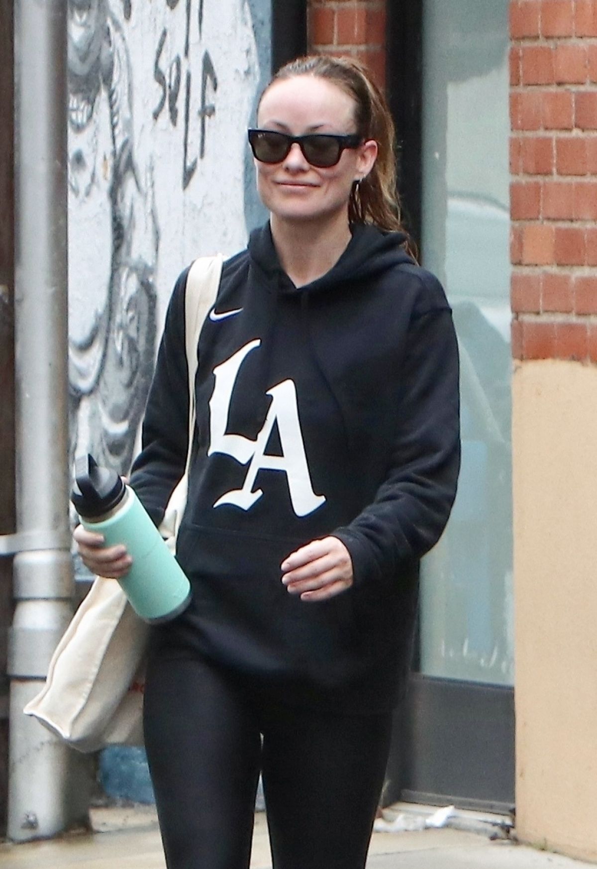 OLIVIA WILDE Leaves a Gym in Los Angeles 02/23/2023 – HawtCelebs