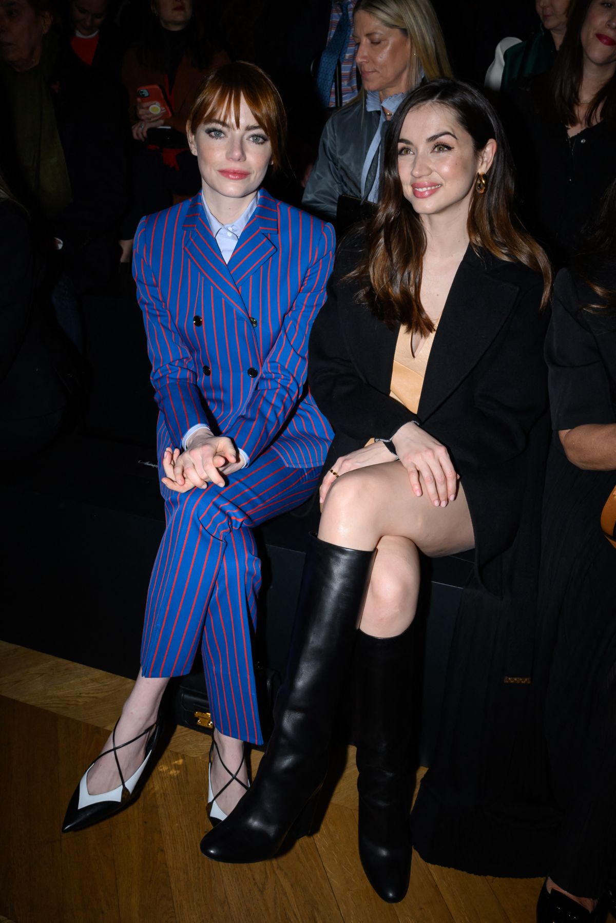 Emma Stone Louis Vuitton Fashion Show March 7, 2022 – Star Style