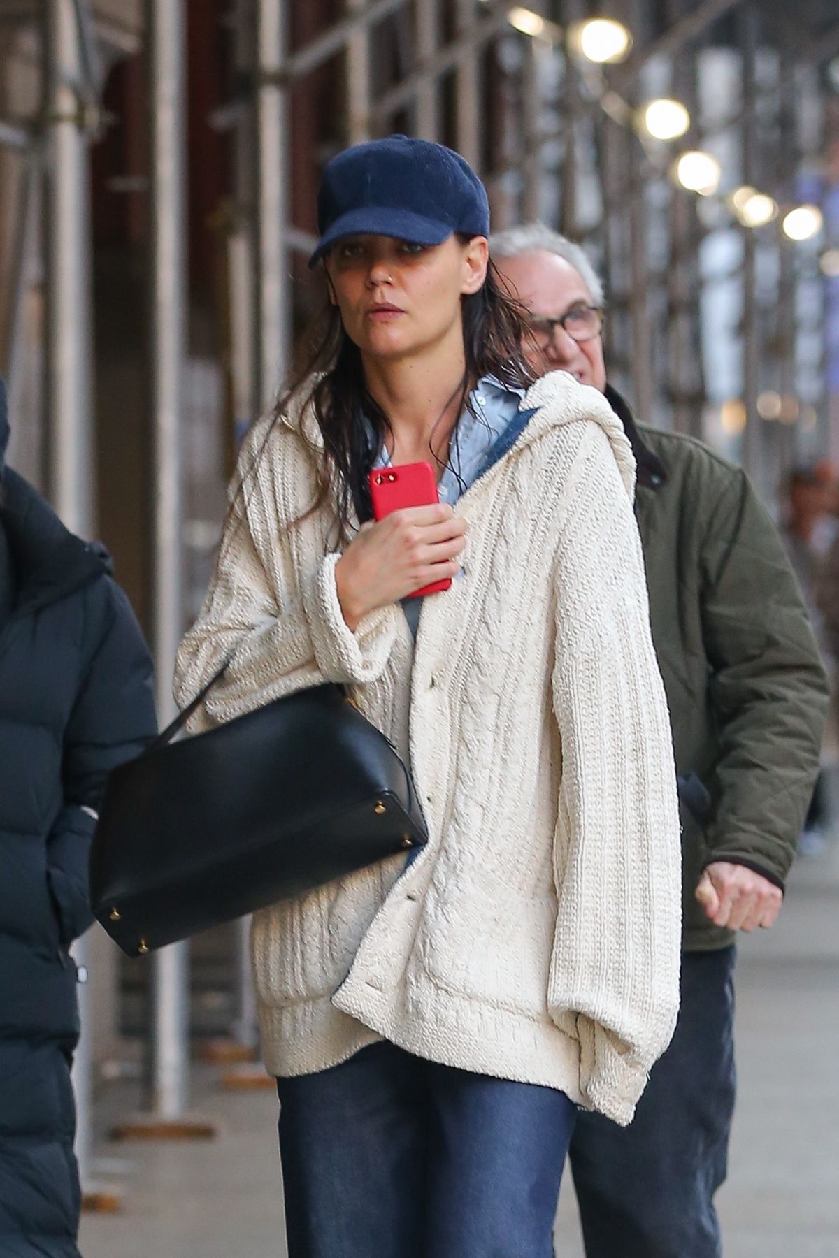 KATIE HOLMES Out in New York 03/16/2023 – HawtCelebs