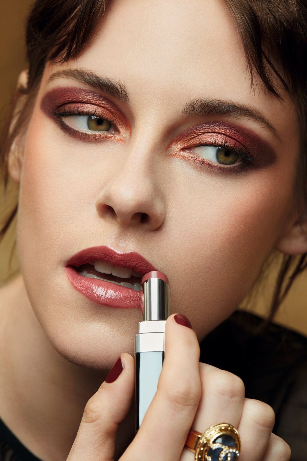 KRISTEN STEWART for New Chanel Fall 2023 Make Up Collection HawtCelebs