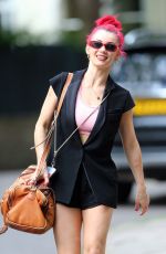 DIANNE BUSWELL Leaves a Rehearsals in London 08/15/2023