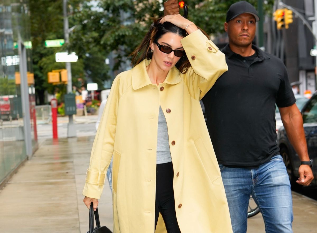 KENDALL JENNER Out in New York 10/09/2023 – HawtCelebs