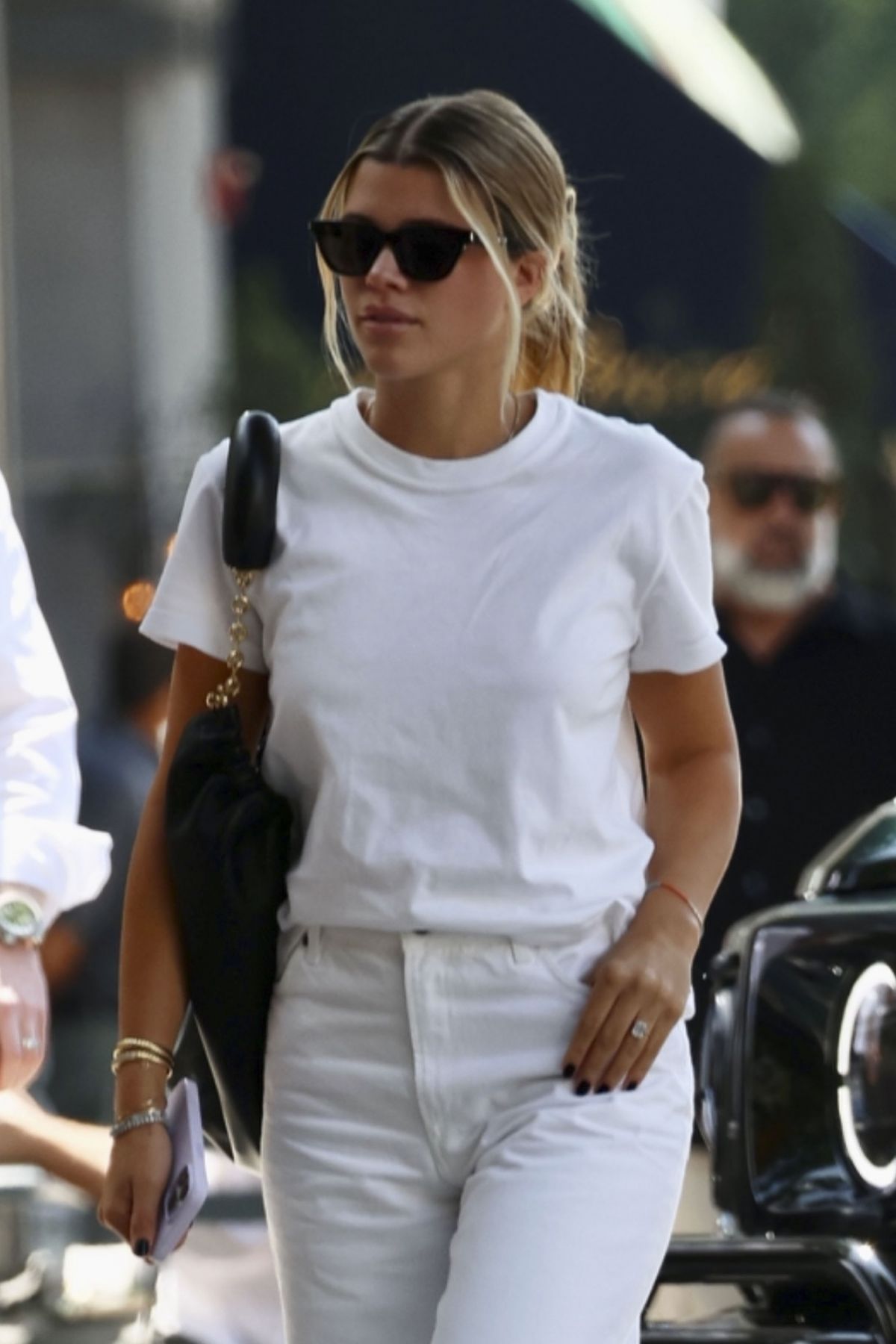 SOFIA RICHIE Out for Lunch in Beverly Hills 09/18/2023 – HawtCelebs