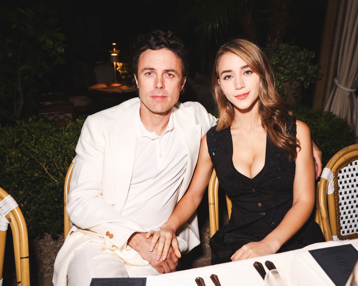 Casey Affleck and Girlfriend Caylee Cowan Attend Los Angeles Gala