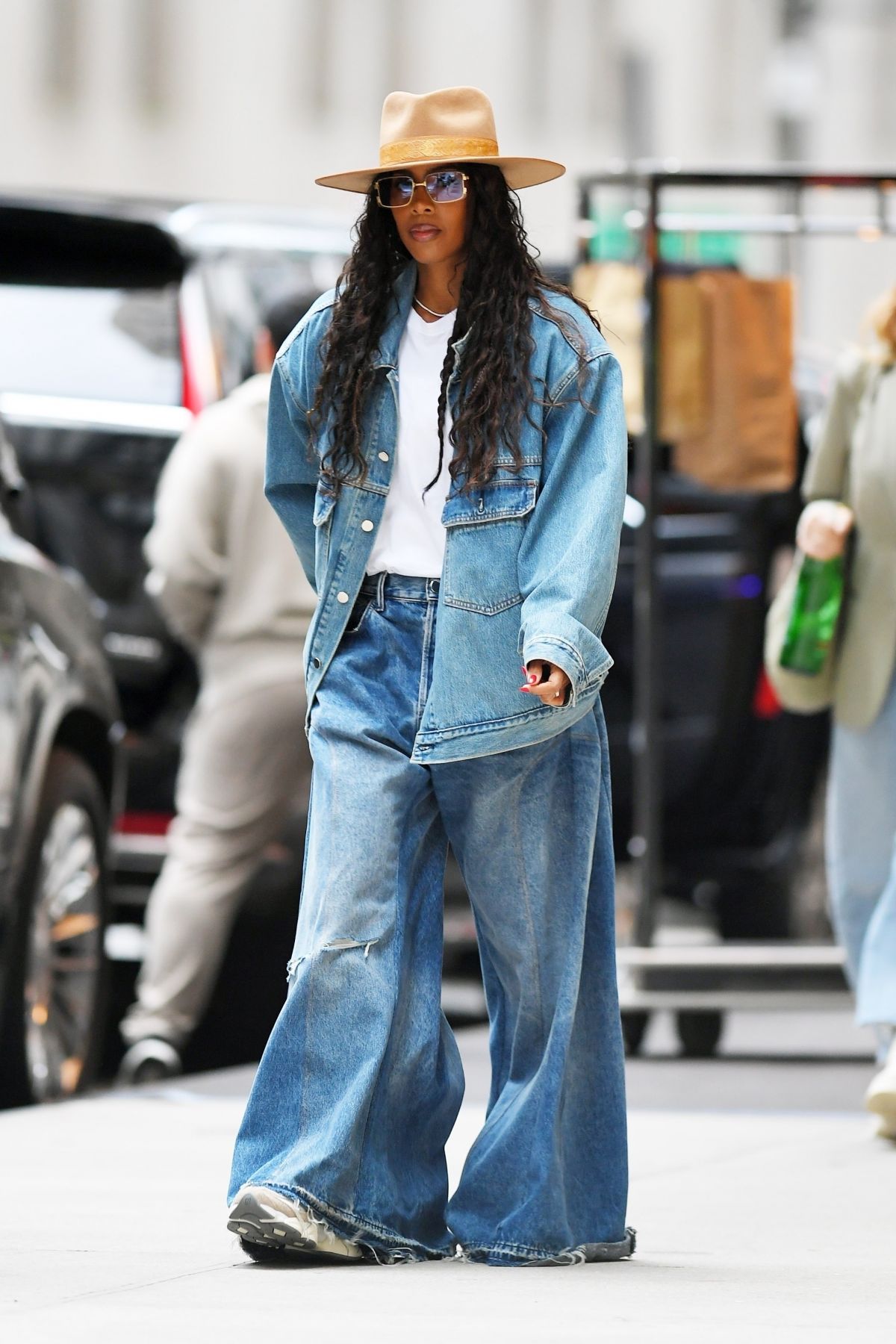 2023 is making denim famous once again. But how to style it?