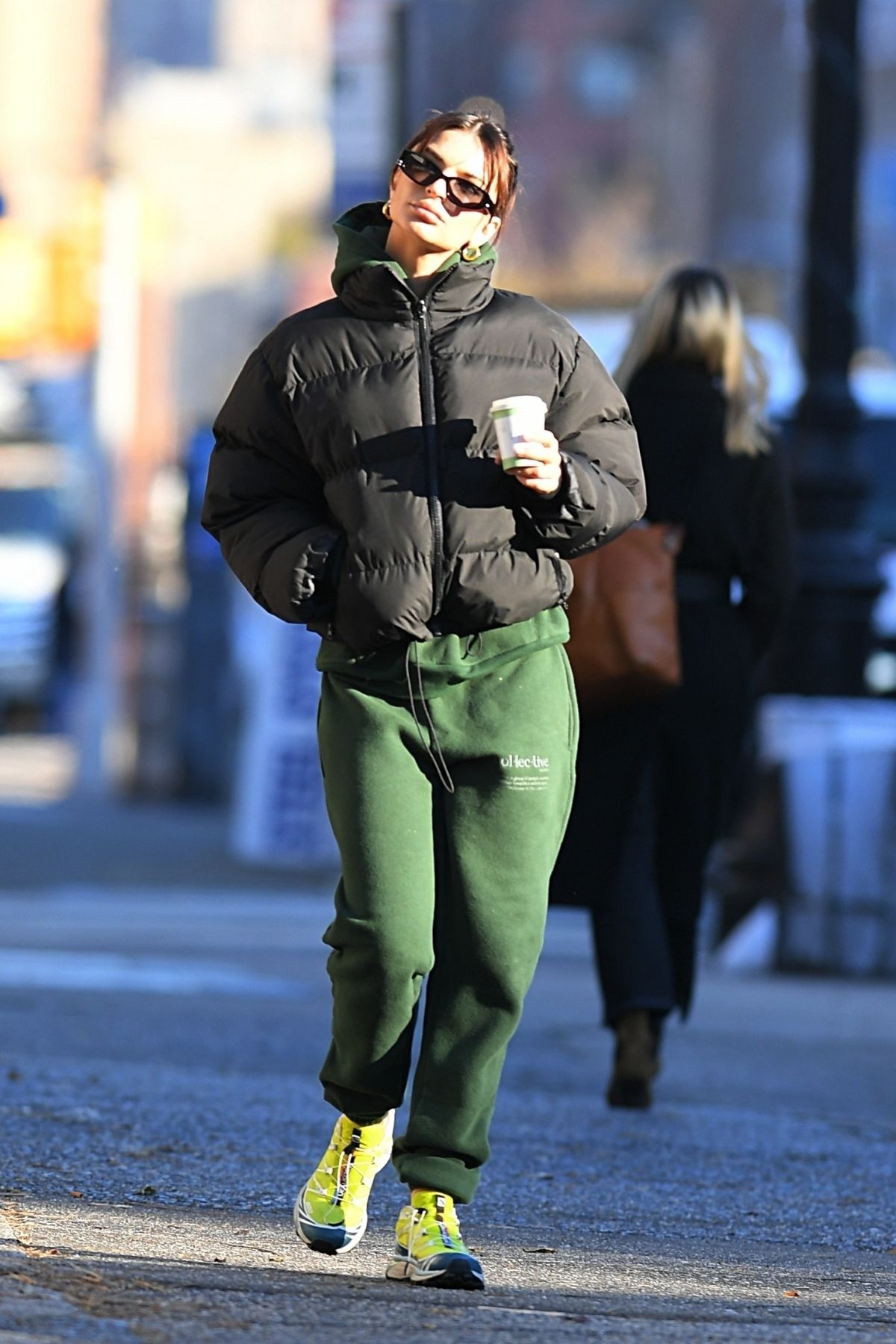 EMILY RATAJKOWSKI Out for Coffee in New York 12/13/2023 – HawtCelebs
