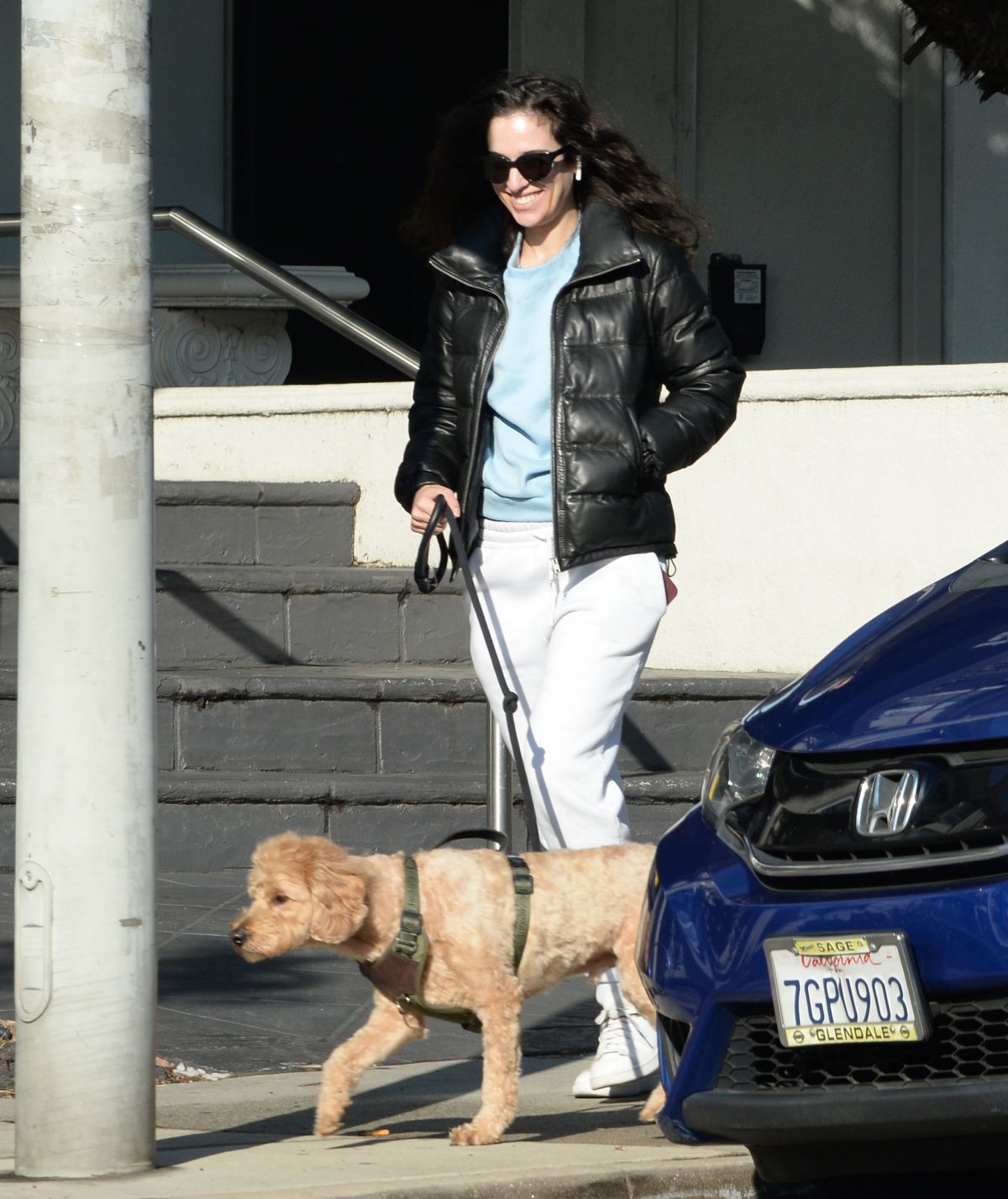 MOLLY HURWITZ Out with Her Dog in Los Angeles 01/15/2024 – HawtCelebs