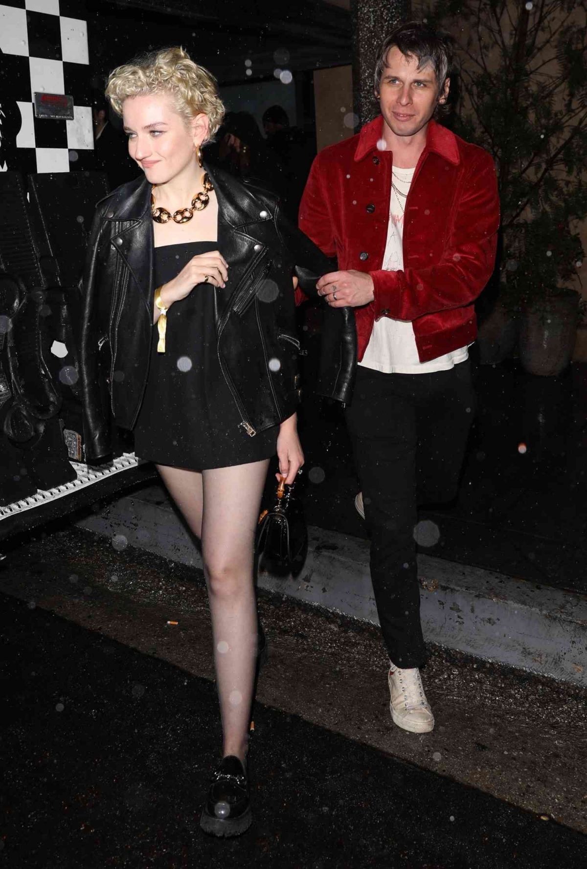 Julia Garner At W Magazine Mark Ronson And Guccis Grammy Afterparty