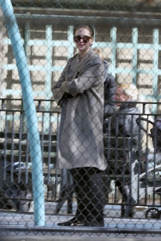 JENNIFER LAWRENCE at a Family Park Morning in New York 04/02/2024