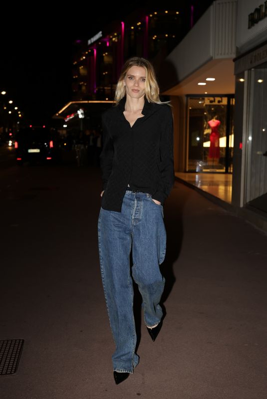 ABBEY LEE KERSHAW Night Out at Croisette in Cannes 05/19/2024