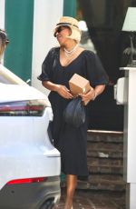 KELLY ROWLAND Out for Lunch at San Vicente Bungalows in West Hollywood 05/10/2024
