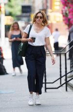 ELIZABETH BANKS Out and About in New York 06/25/2024