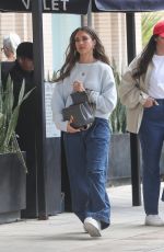 JESSICA ALBA Shopping at Saks Fifth Avenue Store in Beverly Hills 06/13/2024