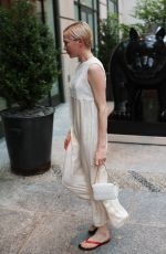 MICHELLE WILLIAMS Arrives at Vogue Dinner Party in New York 06/03/2024