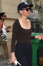 MICHELLE WILLIAMS Leaves Chanel Fitting in Paris 06/23/2024