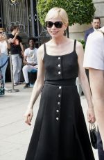 MICHELLE WILLIAMS Out for Lunch in Paris 06/25/2024