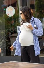 Pregnant JENNA DEWAN at Dunkin