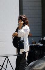 Pregnant JENNA DEWAN Out for Lunch with Friends at Joan