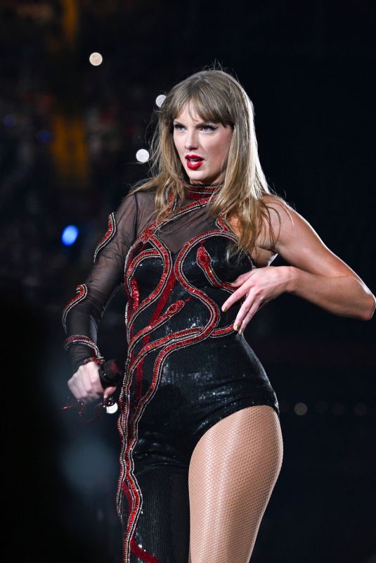TAYLOR SWIFT Performs at The Eras Tour in Cardiff 06/18/2024