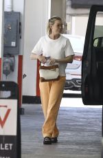 ELLEN POMPEO Checking Out at Valet Parking in Beverly Hills 06/28/2024